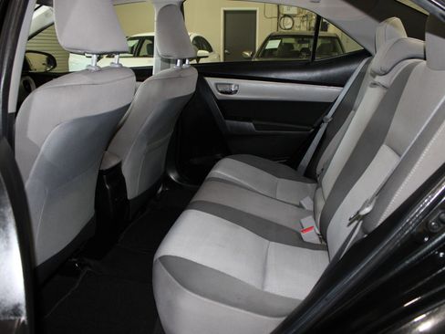Used 2019 Toyota Corolla LE FWD image 22