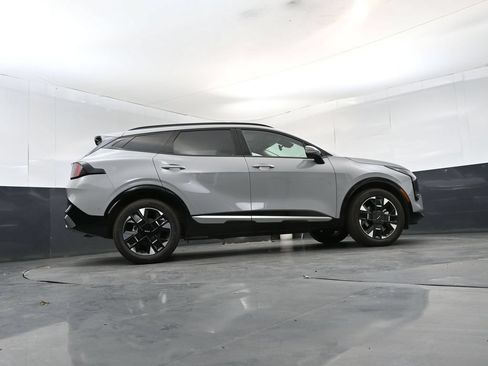 Used 2026 Kia Sportage SX AWD/4WD image 24