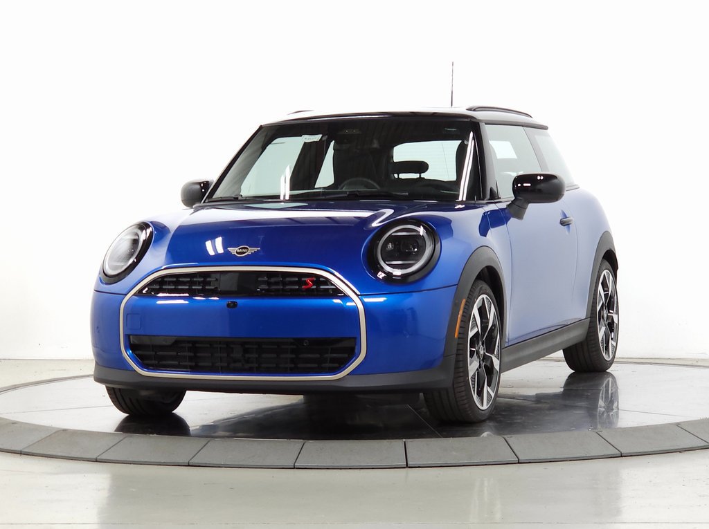 Used 2025 MINI Cooper S FWD image 3