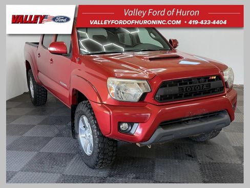 Used 2014 Toyota Tacoma 4x4 Double Cab w/ TRD Sport Package image 1