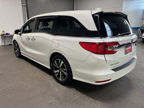 Used 2019 Honda Odyssey Elite image 5