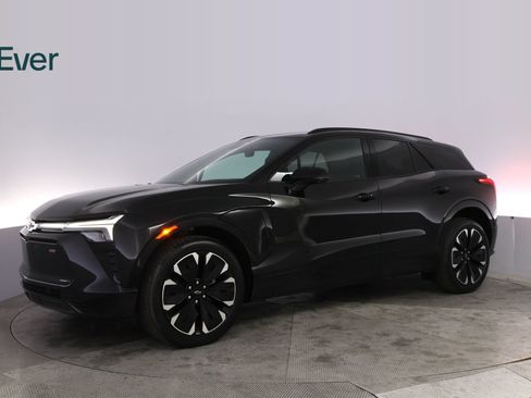 Used 2024 Chevrolet Blazer EV RS AWD/4WD image 18