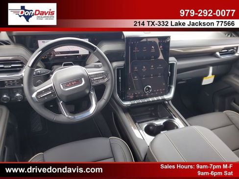 New 2026 GMC Yukon Elevation w/ Elevation Premium Package RWD image 16