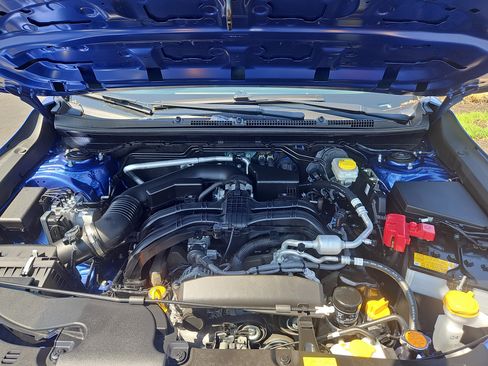 Certified 2025 Subaru Crosstrek 2.0i Premium image 29