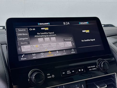 Used 2022 Nissan Armada Platinum w/ Captain's Chairs Package image 32