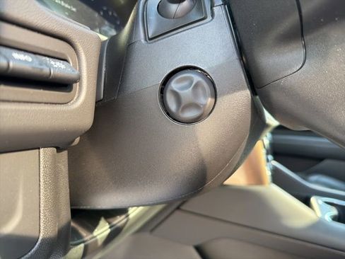 Used 2022 Chevrolet Tahoe High Country image 23