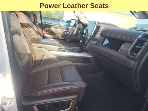 Used 2025 RAM 1500 Limited AWD/4WD image 13