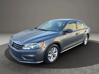 Used 2016 Volkswagen Passat 1.8T S