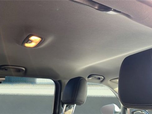 Used 2023 Chevrolet TrailBlazer ACTIV w/ Convenience Package image 16