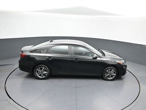 Certified 2023 Kia Forte LXS w/ LXS Technology Package FWD image 35