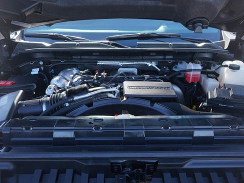 Used 2025 GMC Sierra 3500 Denali w/ Denali Reserve Package image 33