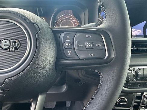 New 2026 Jeep Wrangler Unlimited Rubicon image 24