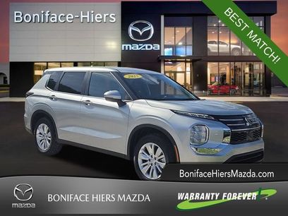 Used 2025 Mitsubishi Outlander ES