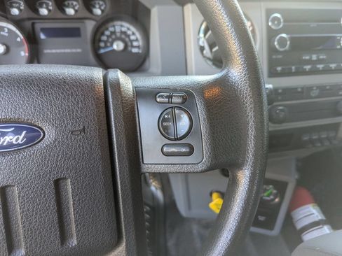 Used 2019 Ford F650 2WD SuperCab Super Duty image 18