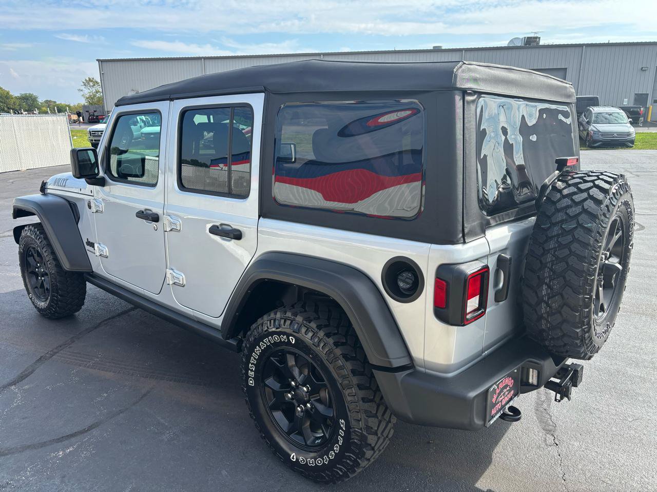 Used 2023 Jeep Wrangler Unlimited Sport AWD/4WD image 5