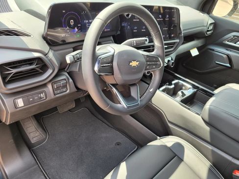 New 2026 Chevrolet Silverado EV LT AWD/4WD image 15