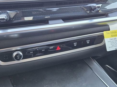 New 2026 BMW X7 xDrive40i w/ M Sport Package image 22