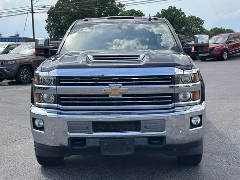 Used 2019 Chevrolet Silverado 3500 LTZ w/ Duramax Plus Package AWD/4WD image 2