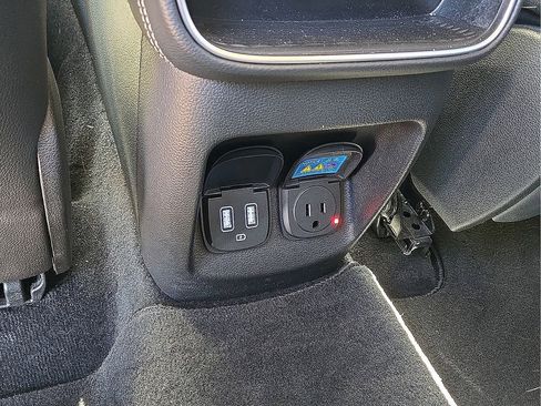 Used 2024 Genesis GV80 2.5T image 16