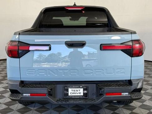 Used 2022 Hyundai Santa Cruz SEL w/ Cargo Package FWD image 7
