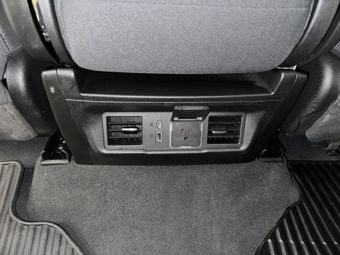 Certified 2022 Chevrolet Silverado 1500 LT image 20