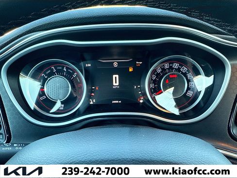 Used 2015 Dodge Challenger R/T Scat Pack w/ Leather Interior Group image 37