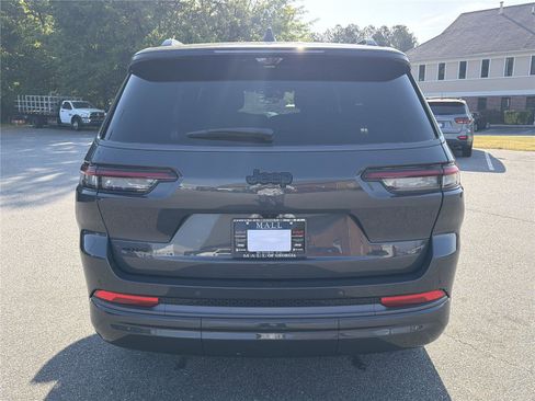 New 2026 Jeep Grand Cherokee L Limited image 4