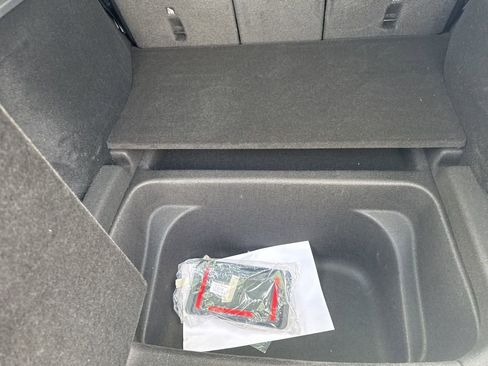 Used 2025 Tesla Model Y Long Range image 16