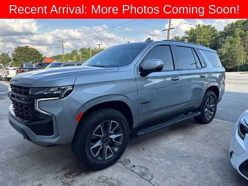 Used 2024 Chevrolet Tahoe Z71 w/ Luxury Package AWD/4WD image 2