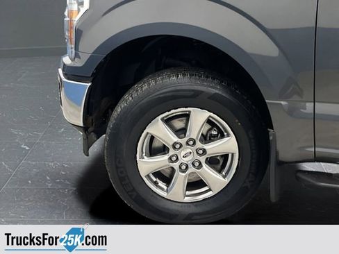 Used 2018 Ford F150 XLT w/ Equipment Group 302A Luxury image 39