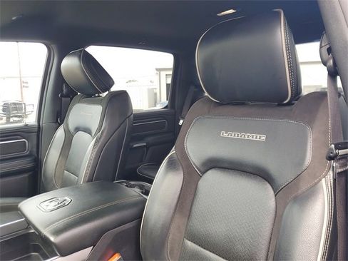 Used 2024 RAM 1500 Laramie image 14