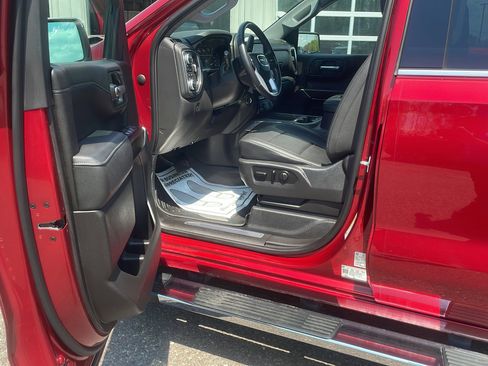 Used 2021 GMC Sierra 1500 SLT w/ SLT Convenience Package AWD/4WD image 24