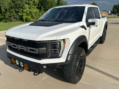 Used 2021 Ford F150 Raptor w/ Equipment Group 801A High AWD/4WD image 2