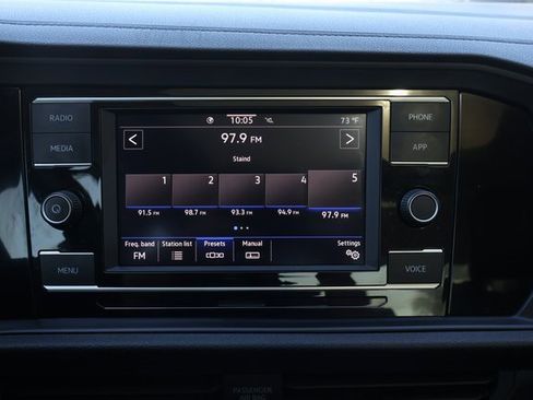 Certified 2023 Volkswagen Jetta SE image 23