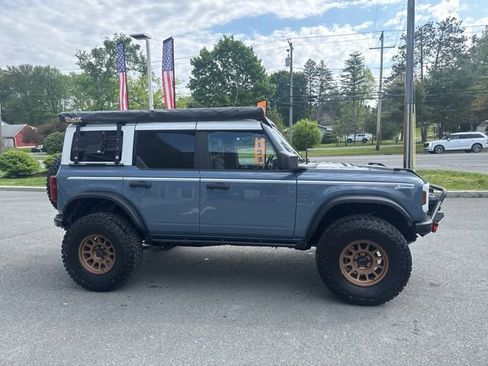 Used 2024 Ford Bronco Heritage Edition AWD/4WD image 5