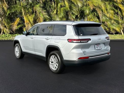 New 2025 Jeep Grand Cherokee L Laredo image 3