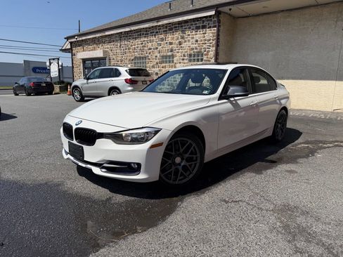 Used 2013 BMW 328i xDrive Sedan image 2