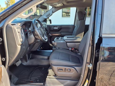 Used 2021 Chevrolet Silverado 1500 LT image 10