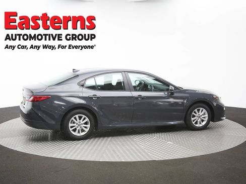 Used 2025 Toyota Camry LE FWD image 41