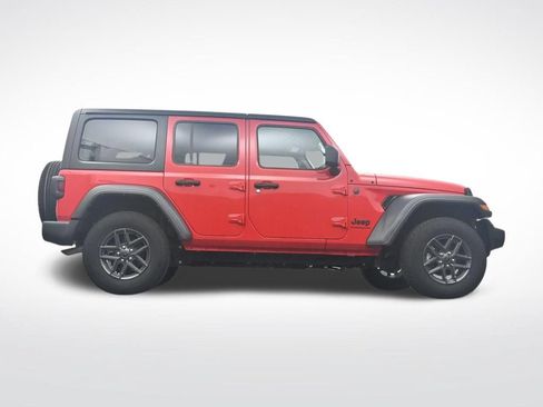 Used 2024 Jeep Wrangler Unlimited Sport AWD/4WD image 41