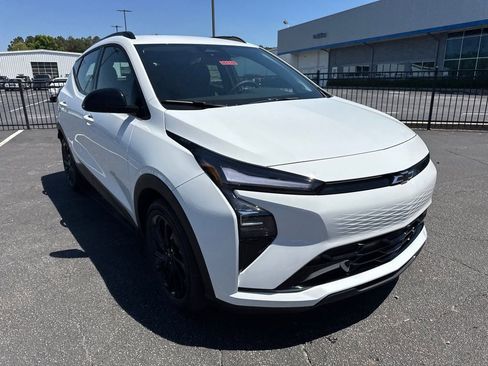 New 2027 Chevrolet Bolt RS FWD image 4