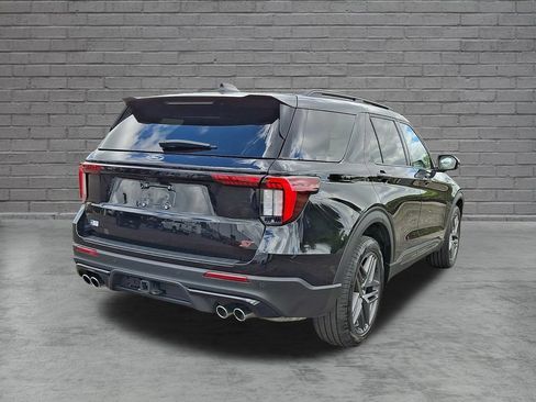 Used 2025 Ford Explorer ST w/ Sun And Sound Package AWD/4WD image 11