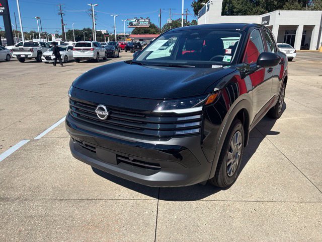 Used 2026 Nissan Kicks S FWD image 3
