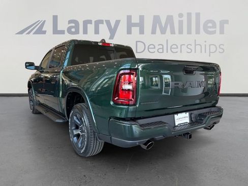 New 2026 RAM 1500 Big Horn AWD/4WD image 3