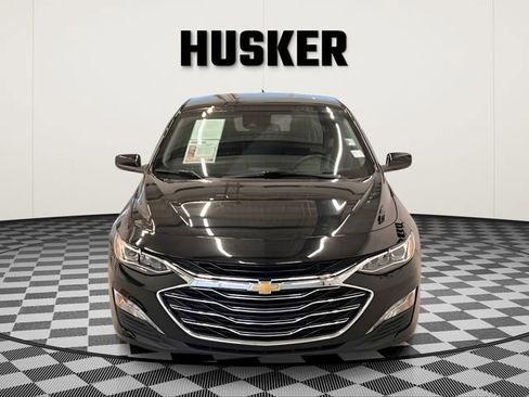 Used 2024 Chevrolet Malibu LT FWD image 3