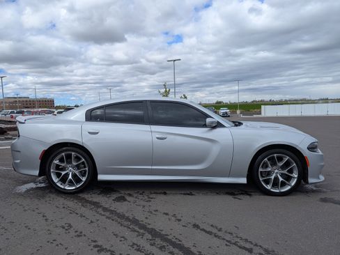 Used 2019 Dodge Charger R/T image 4