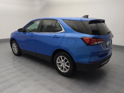 Used 2024 Chevrolet Equinox LT image 3