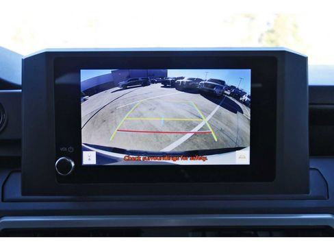 Used 2025 Toyota Tacoma SR image 18