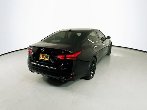 Used 2022 Nissan Altima 2.5 SL image 9