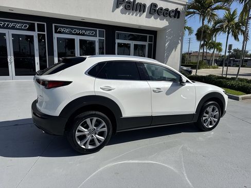 Used 2022 MAZDA CX-30 AWD 2.5 S w/ Premium Package image 4